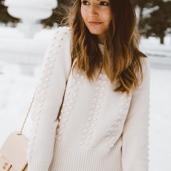 Lovely Pepa NWT Ivory Sweater - Picture 2 of 4